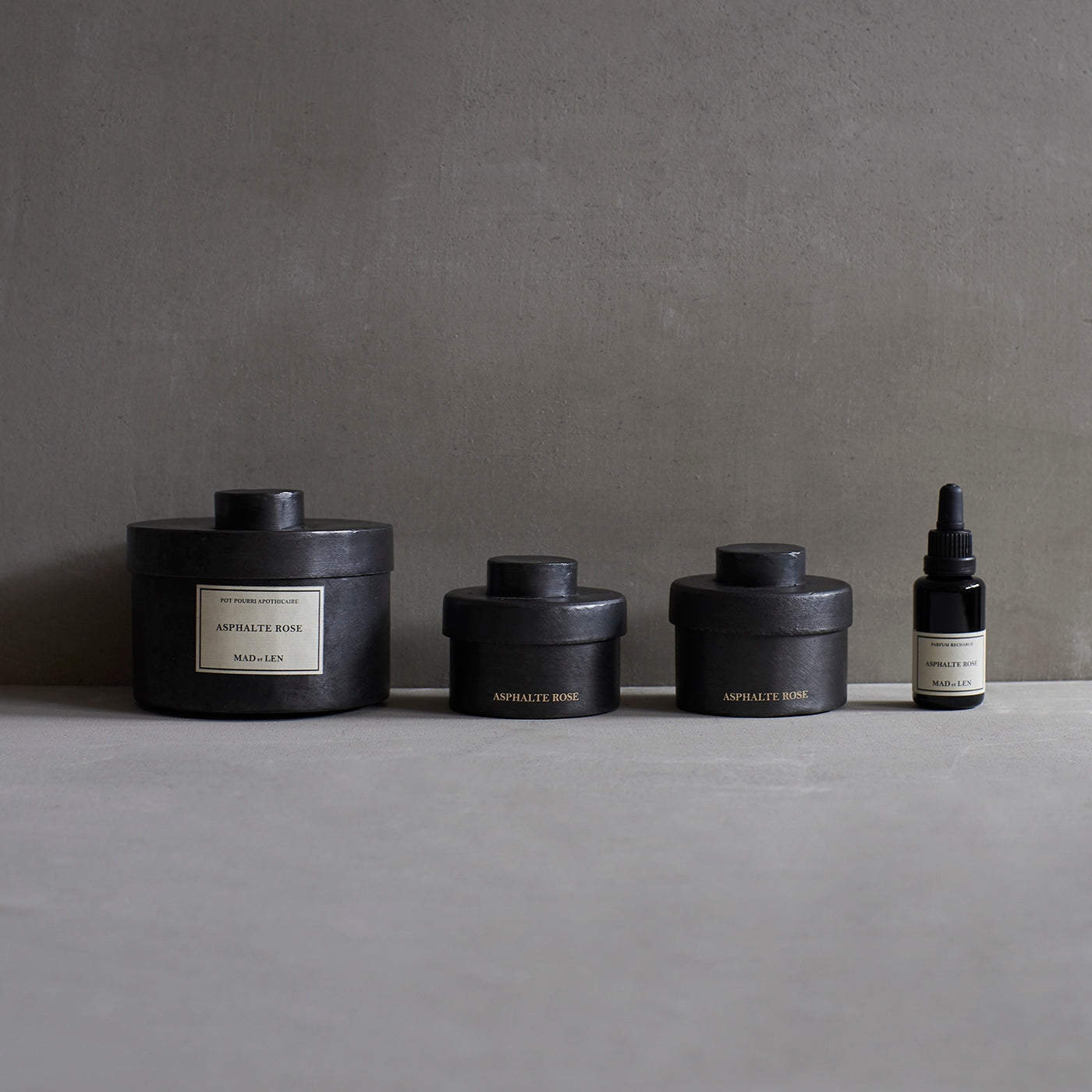 再販】ASPHALTE ROSE（アスファルトローズ）の香りがカムバック