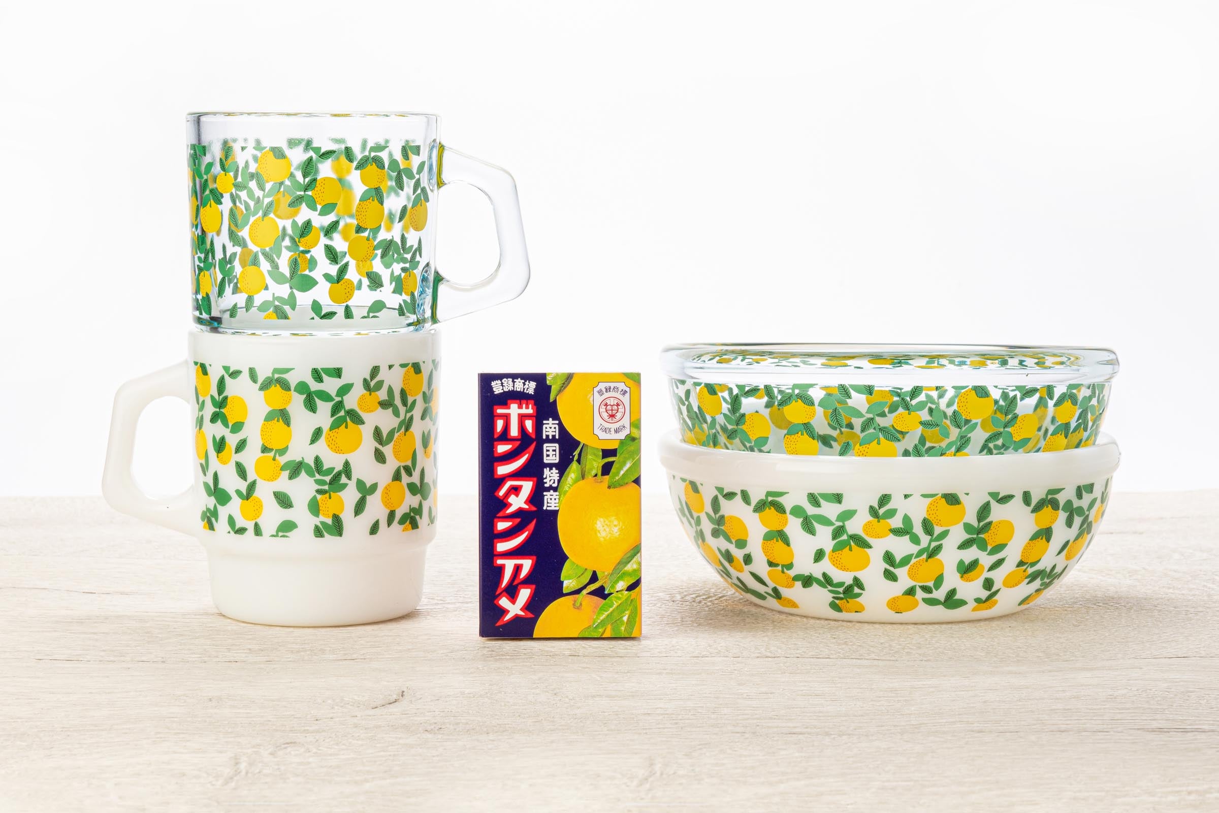 ボンタンアメ」とのコラボレーションによる「ボンタンアメ®パターン