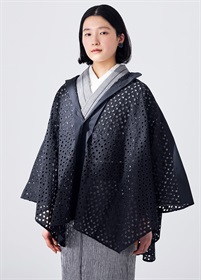 きものやまと×ミントデザインズ ケープコート シード/ブラック