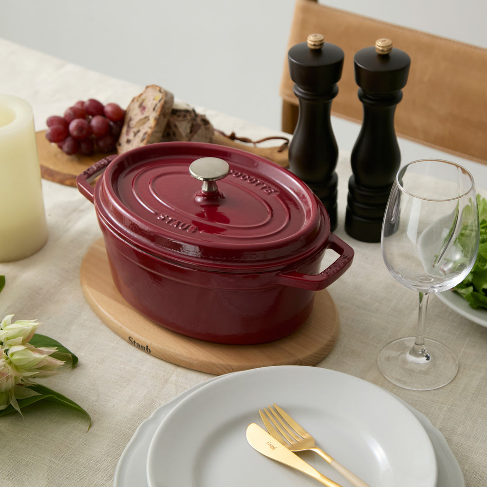 STAUB(ストウブ） ピコ・ココット オーバル 23cm ボルドー 40502-276