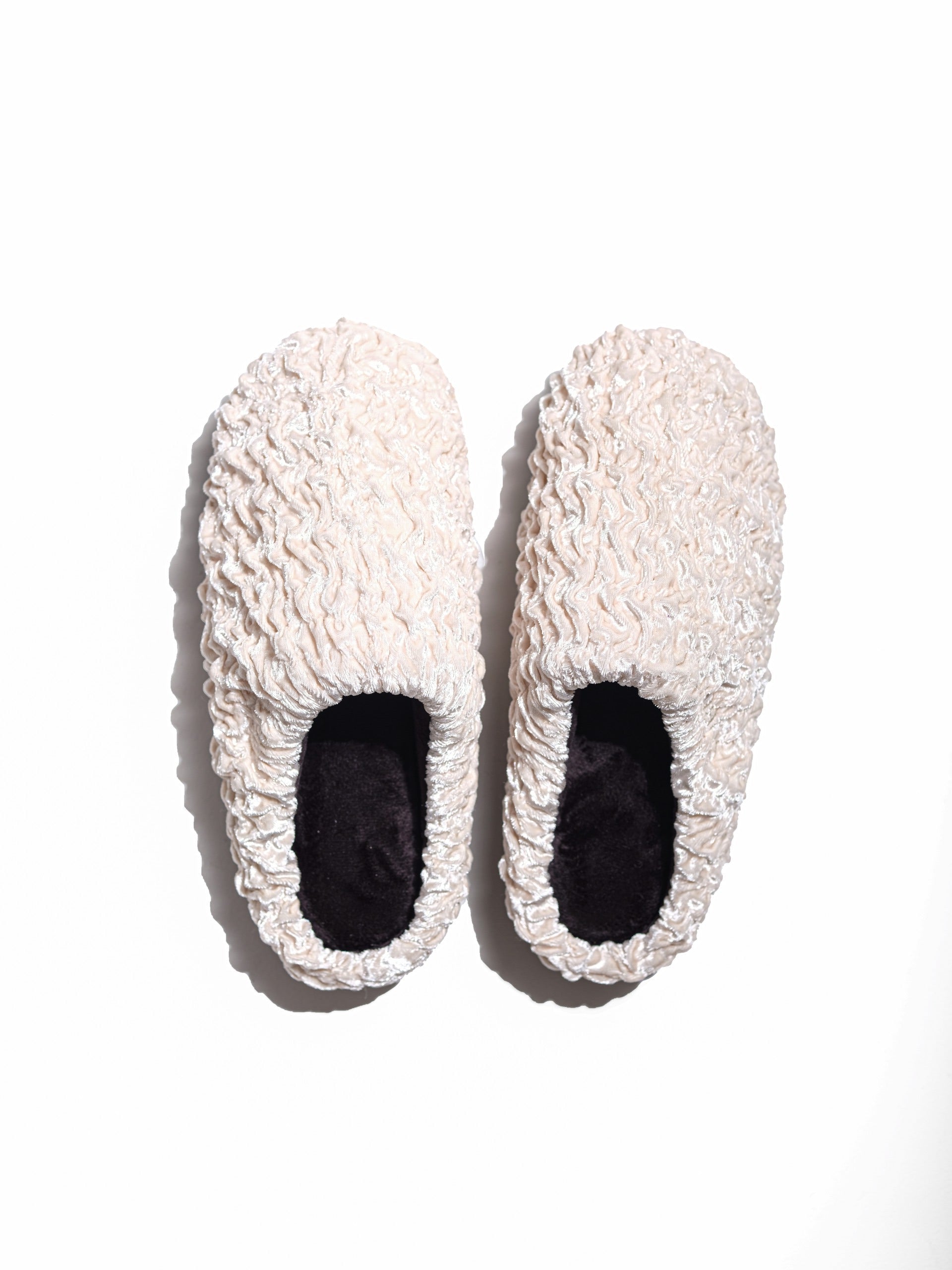 HAREMOKEMO CELOSIA VELVET WHITE – SUBU ONLINE STORE