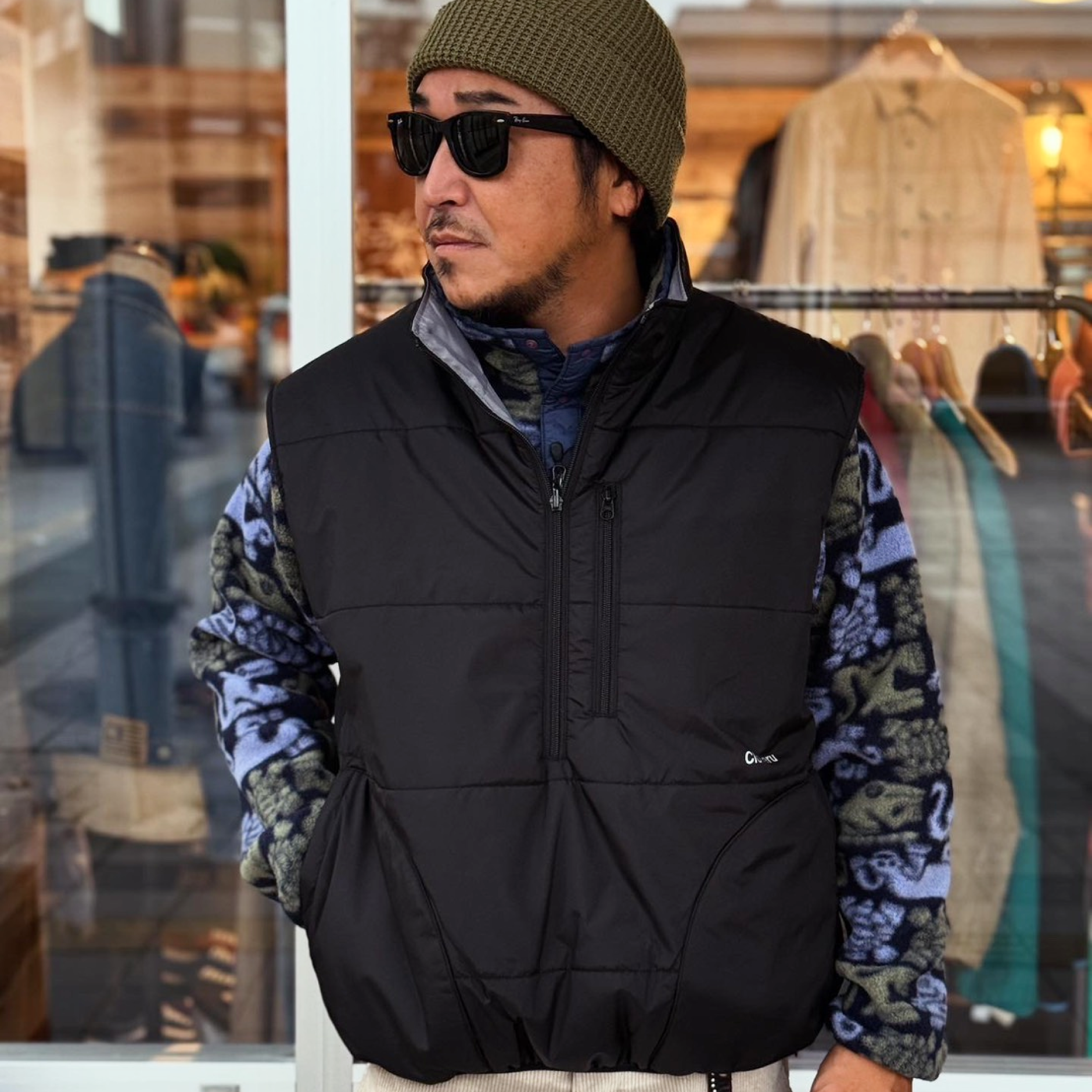 CLFW-2504 Cloveru®︎ Urban Reversible Vest. – Sunny Parks