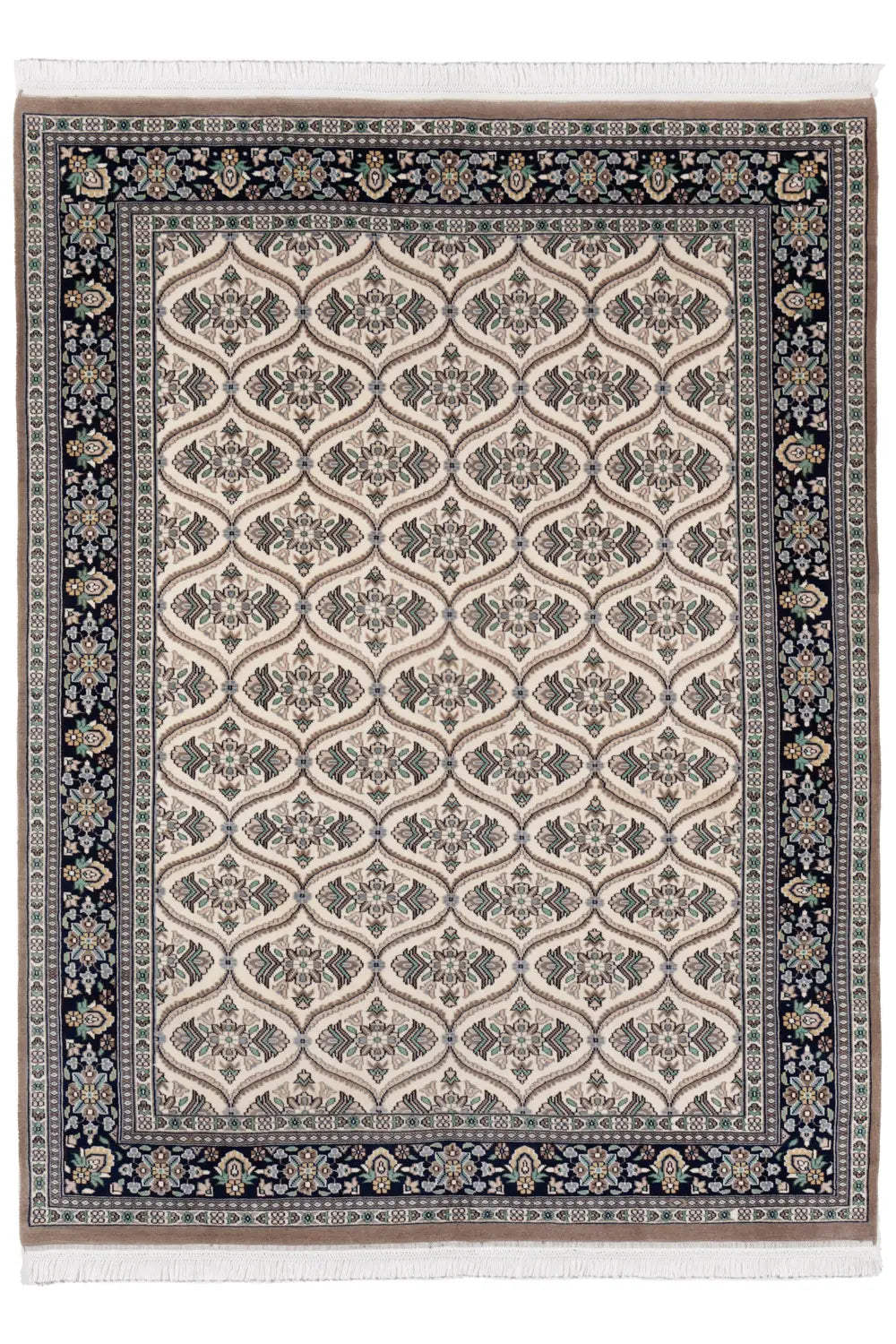 パキスタン絨毯 ファインクオリティ 約143cm x 190cm｜SATHI RUGS