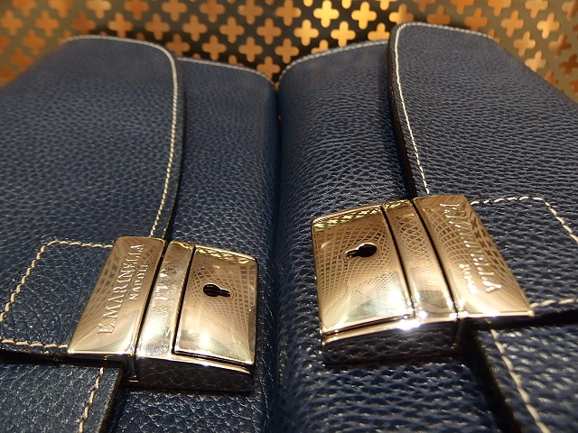 ≪スタッフお勧め 番外編≫折り畳み式ブリーフケース ソットブラッチョ