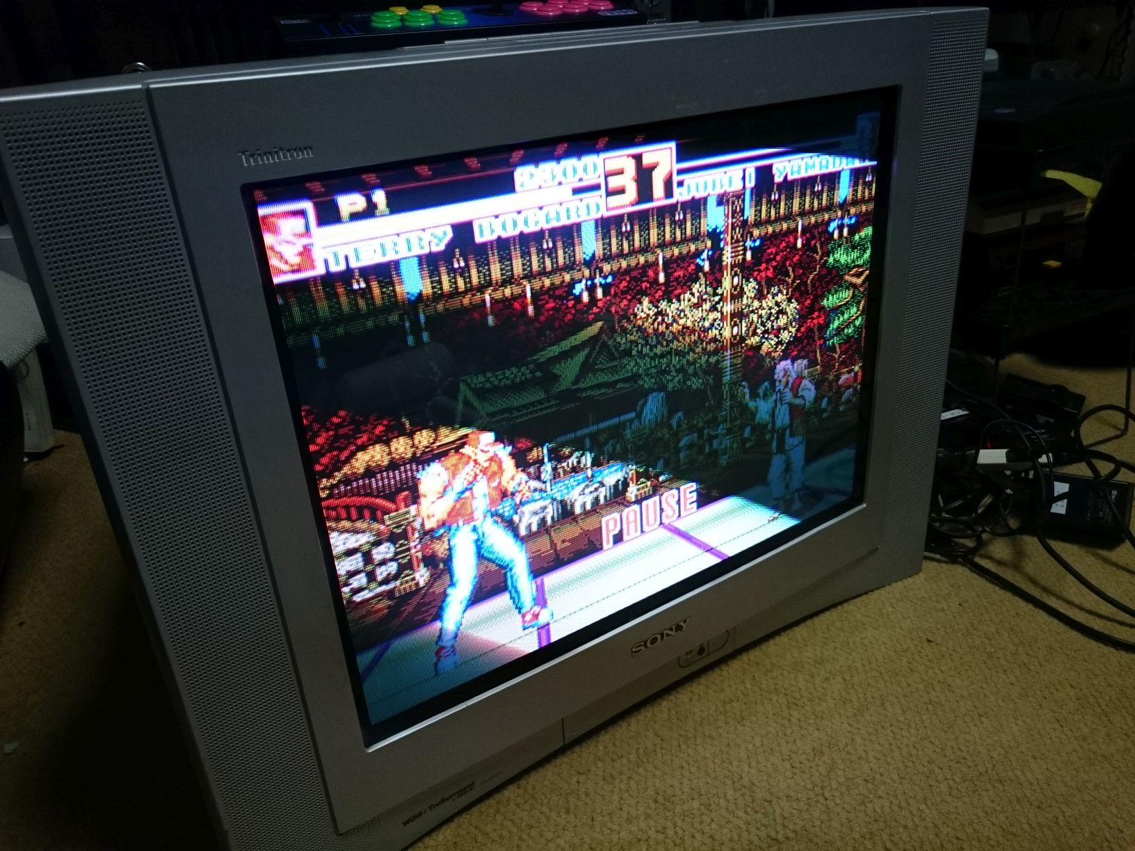 超画質！ソニーのAVマルチ端子つきブラウン管テレビでレトロゲームを