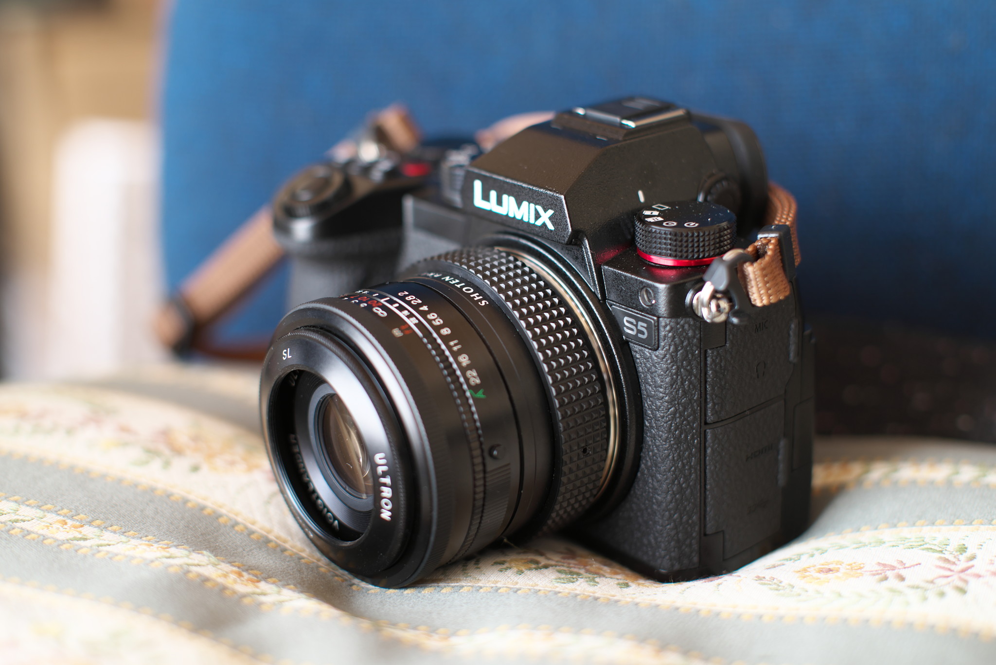 LUMIX S5にVoigtländer(Kマウント): 何処へ往くのか、赴くままに…