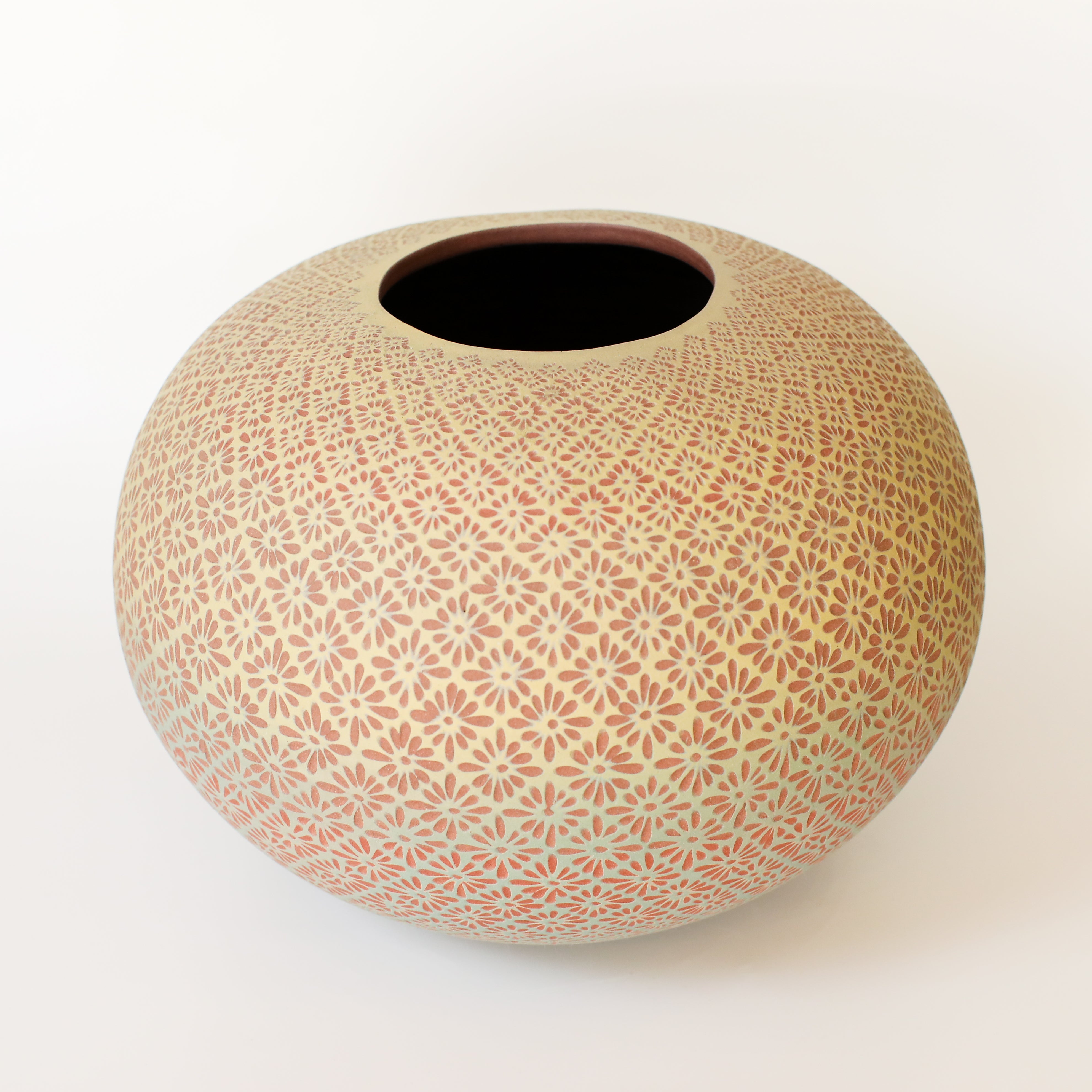 究極の古美術◼️蔵から黒飴のような美しい雰囲気の良い飴色の花瓶、壺