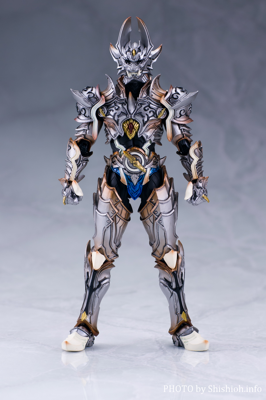 レビュー】 バンダイ 魂ウェブ商店 魔戒可動 銀牙騎士 ゼロ [牙狼〈GARO〉]