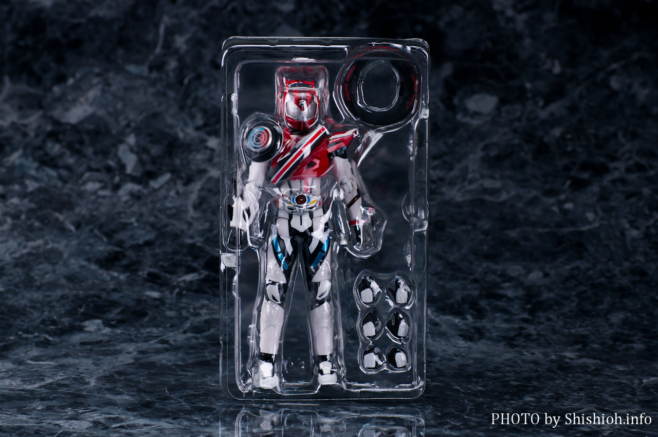 レビュー】 バンダイ S.H.Figuarts 仮面ライダードライブ タイプデッド