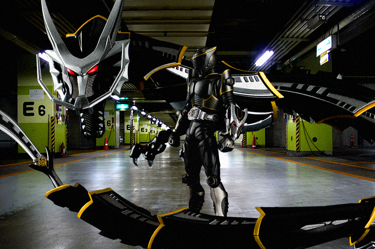 レビュー】 バンダイ 魂ウェブ商店 S.H.Figuarts 仮面ライダーリュウガ