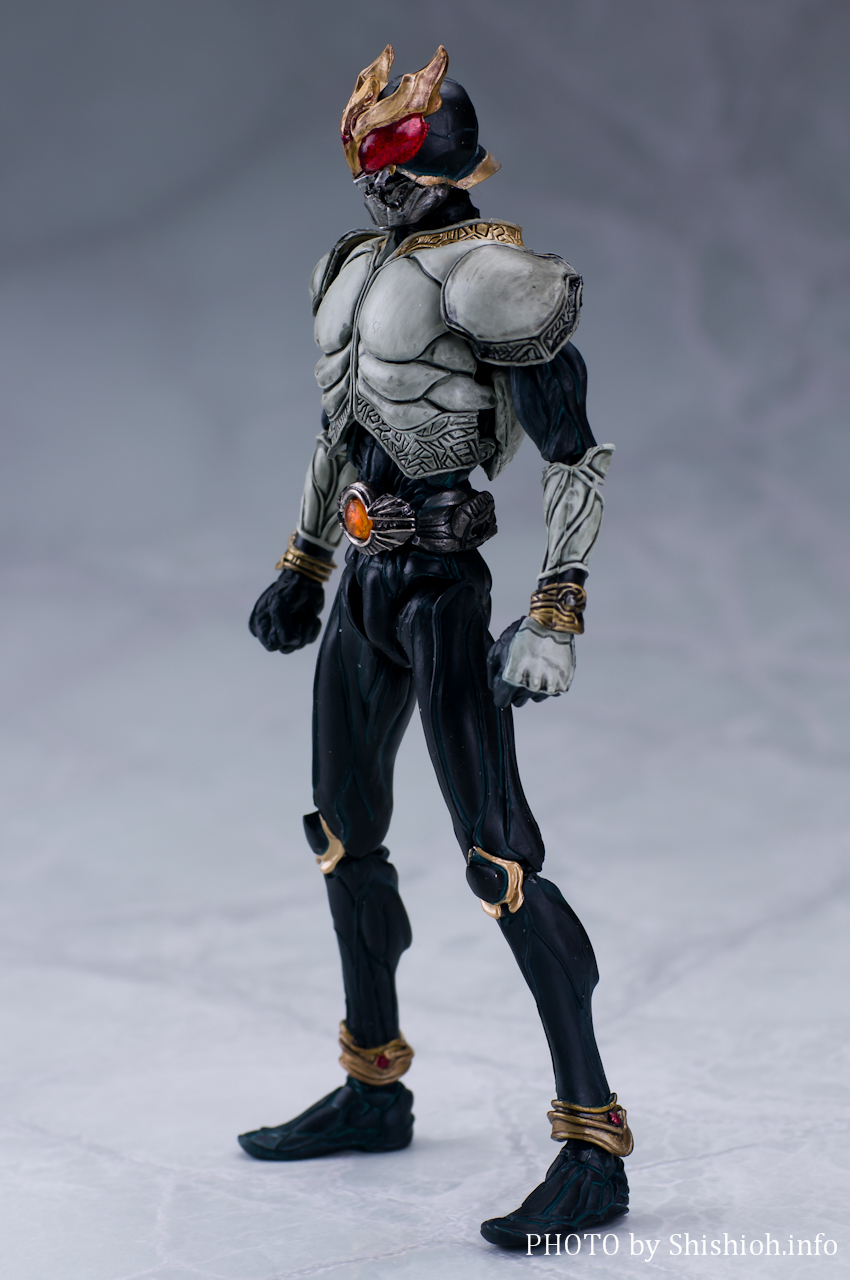 レビュー】 バンダイ S.I.C. CLASSICS 2007 VOL.13 仮面ライダークウガ