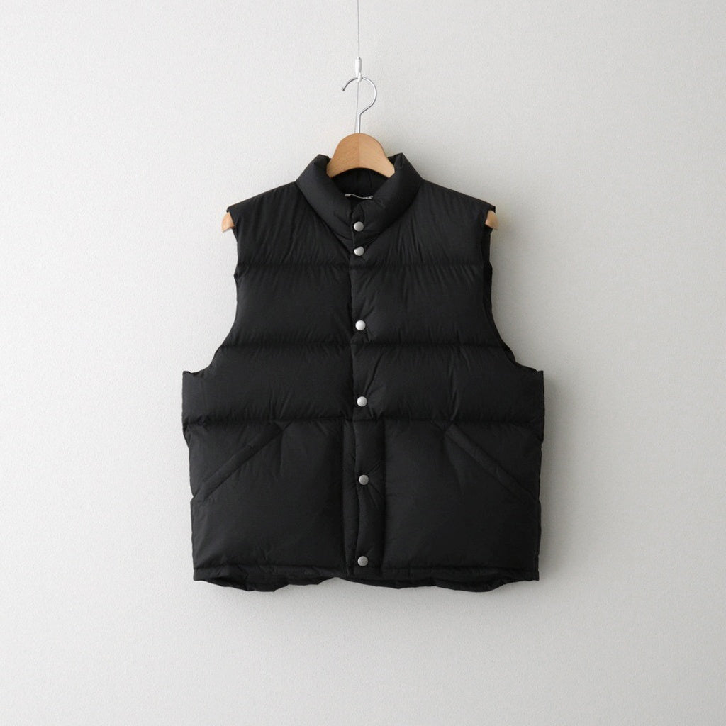 SUPER LIGHT NYLON RIPSTOP DOWN VEST #BLACK [A25AV02NL] – ciacura
