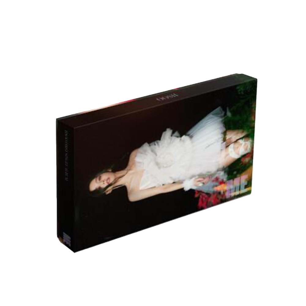 JISOO FIRST SINGLE ALBUM PHOTOBOOK (BLACK) - BLACKPINK | SHOP