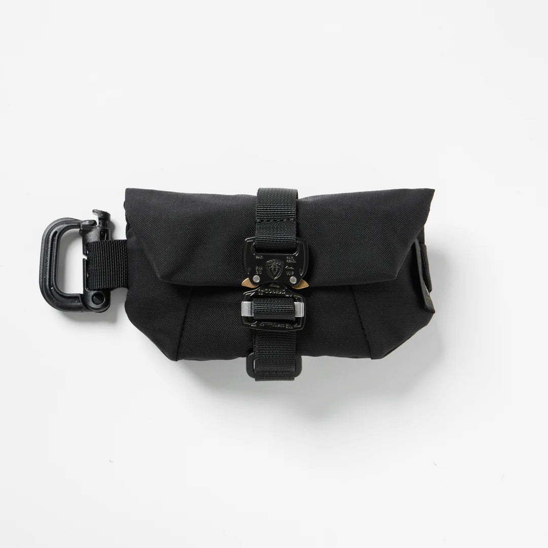 バックジャック ゴルフ】コブラ・コーデュラ付きサングラス・ポーチ