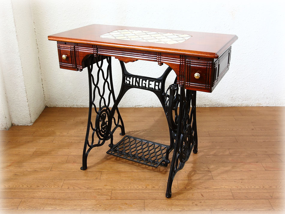 イギリス アンティークミシン脚テーブル FRIEND 足踏みミシン 網目
