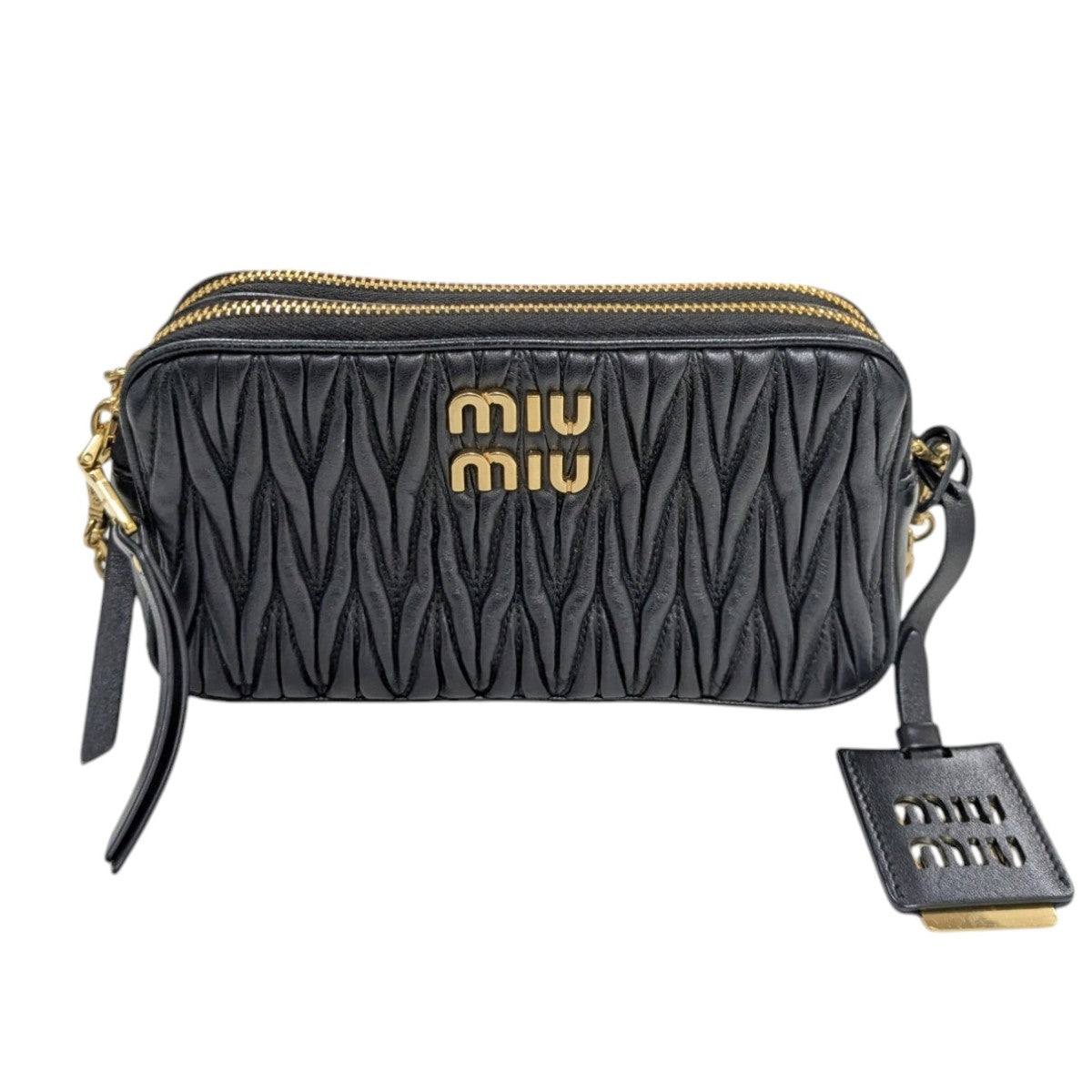 MIU MIU(ミュウミュウ) マテラッセチェーンショルダーバッグ ブラック