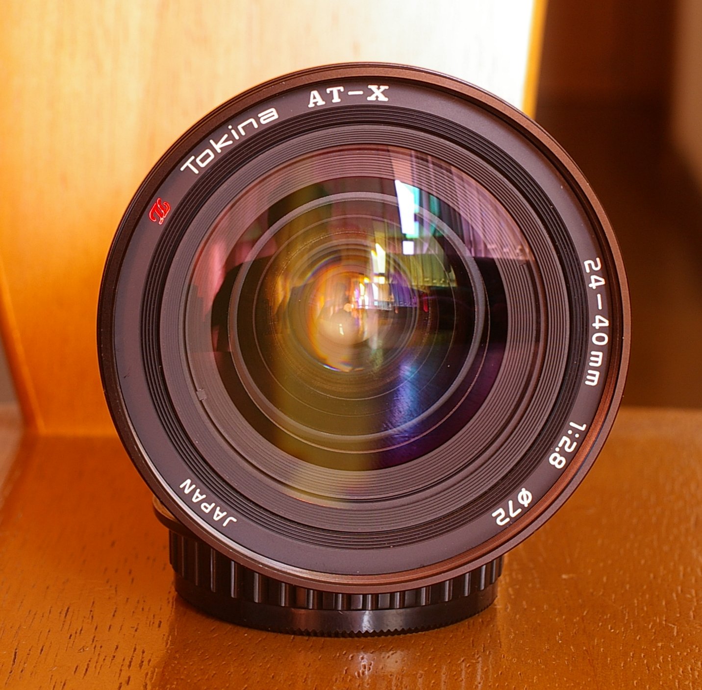 Tokina AT-X 24-40mm/F2.8: 趣味の部屋