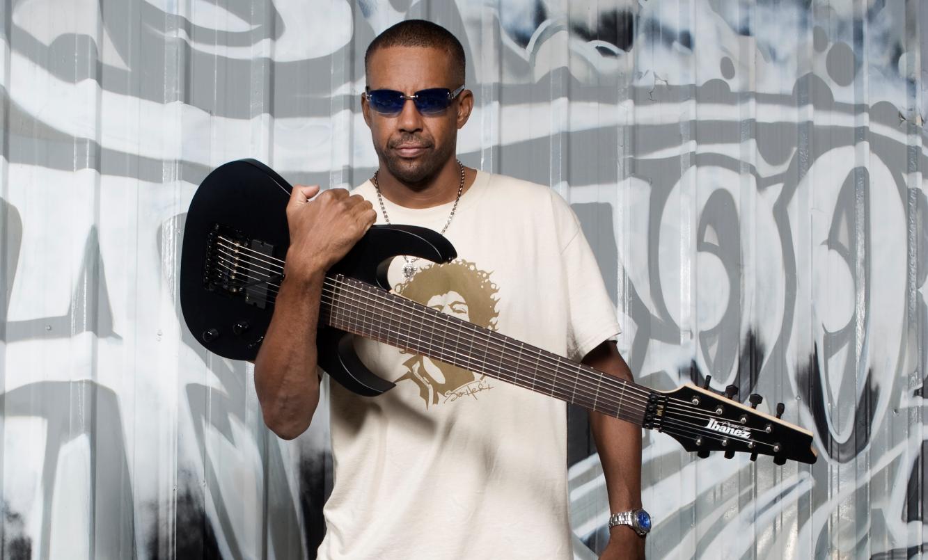 NEW DISC REVIEW + INTERVIEW 【TONY MACALPINE : CONCRETE GARDENS