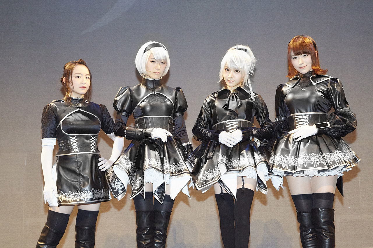 音楽劇ヨルハver.1.2」観劇レポート──罪深きは絶対領域……目を奪われ