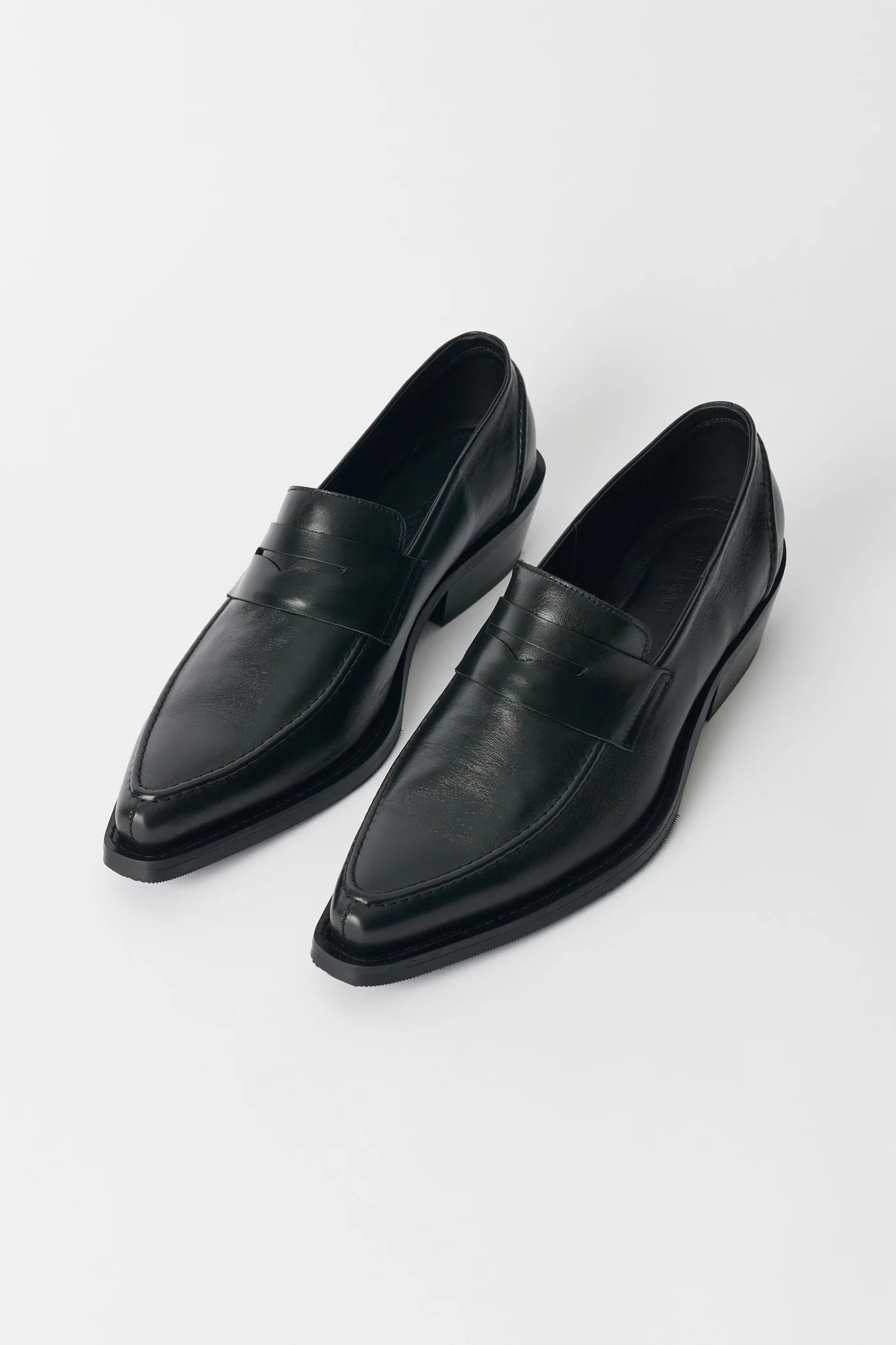OUR LEGACY 「CYPHRE LOAFER SOMBRE SATIN BOVINE」 – SISTER