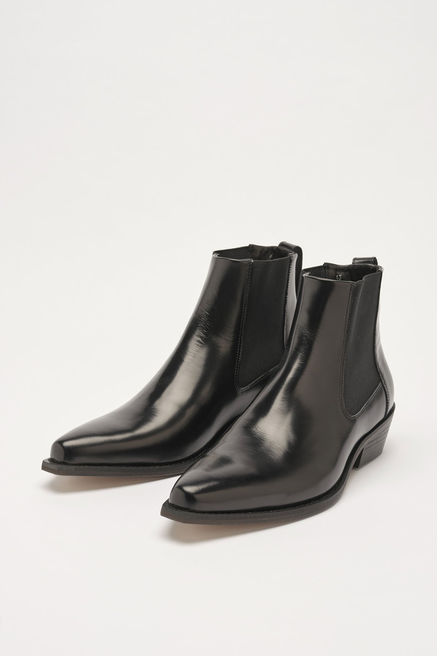 OUR LEGACY 「CYPHRE BOOT BLACK」 – SISTER