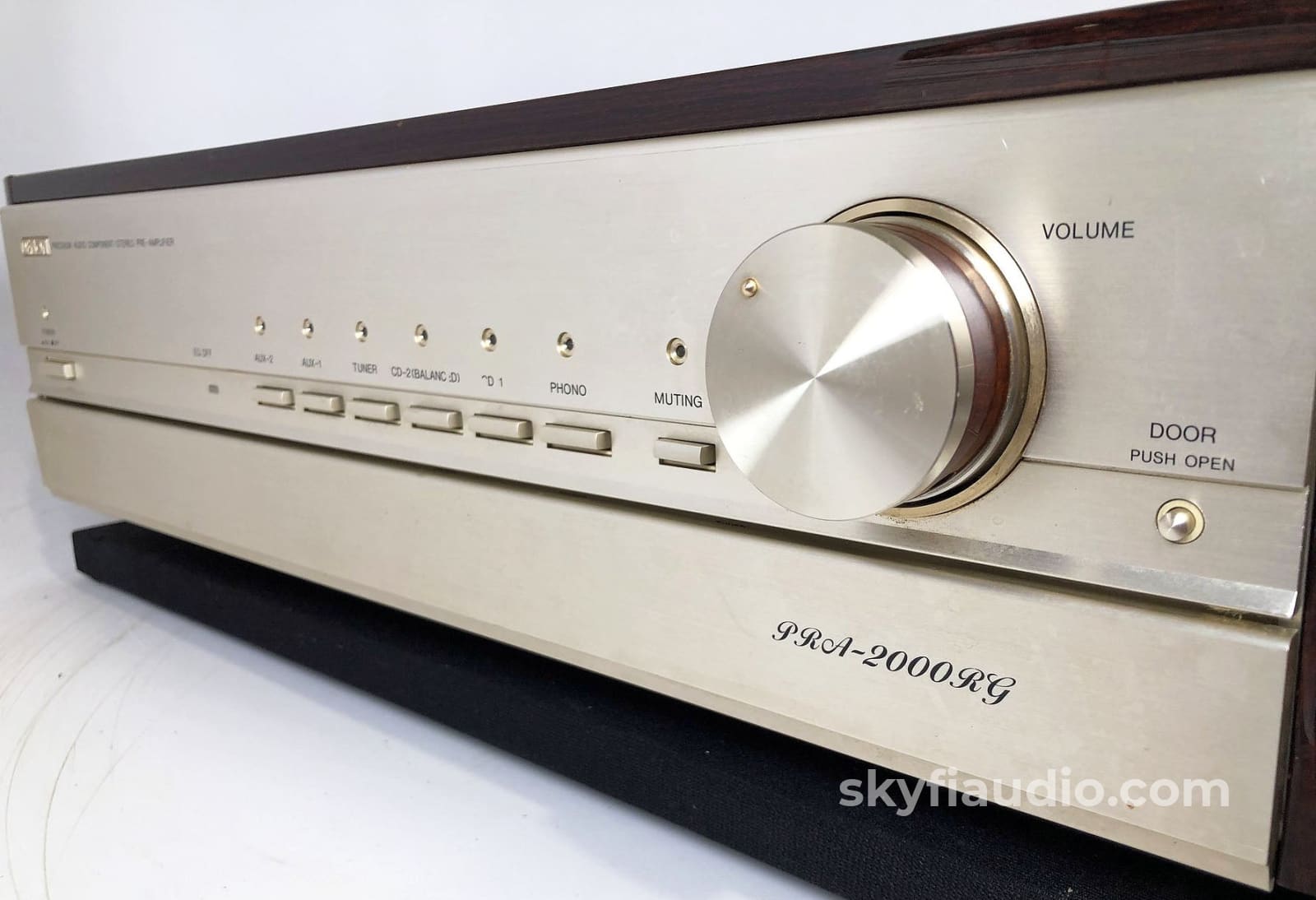 Denon PRA-2000RG - Reference Gold Limited Edition Preamp with Phono -