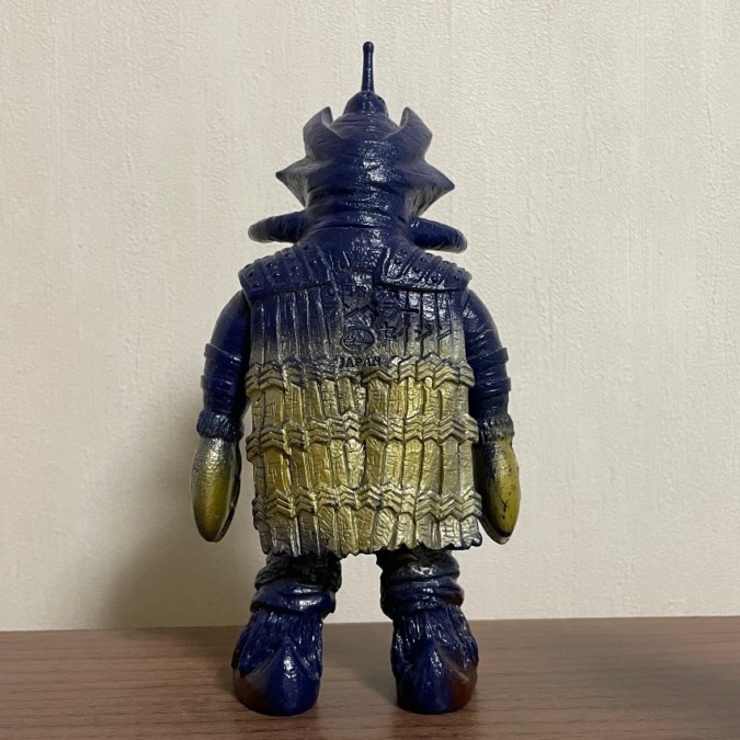 テンペラー星人（ポピー〉 | ソフビマニア - 日本最大のソフビ検索