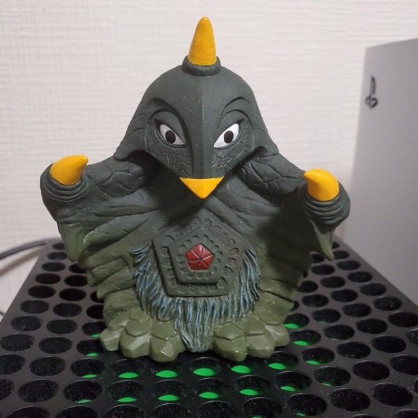 やまなや 怪獣郷シリーズ ウルトラマンレオより シルバーブルーメ