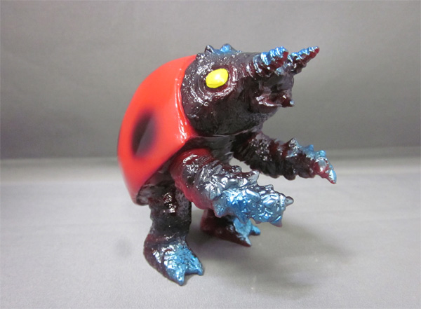 2016年4月24日の「スーフェス71」でヤモマークが最新作ピドゴンの