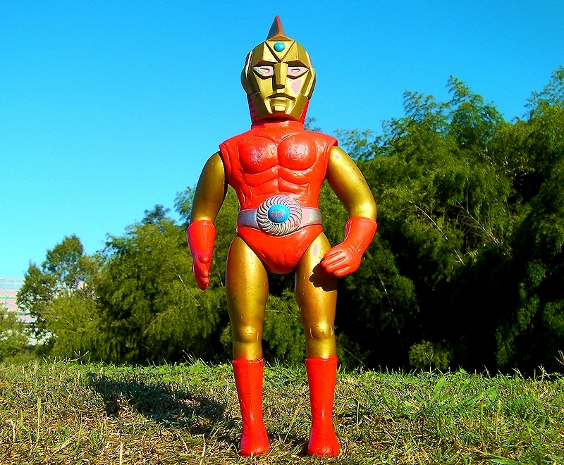 スペクトルマン巨大化セヨ: 恋するネヴュラ