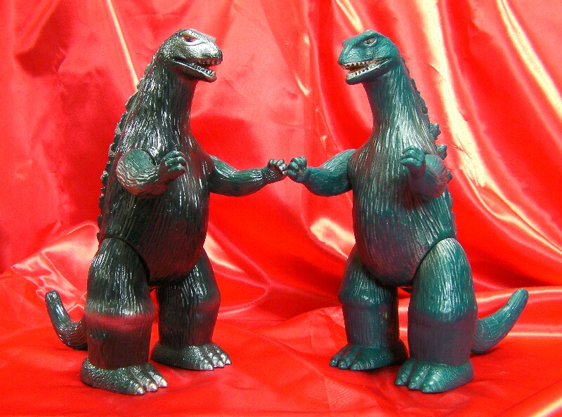 ブルマァク 当時物 ゴドラ星人 マルサン ポピー 無版権 パチソフビ