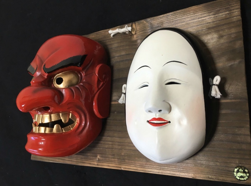 宮崎県産 赤色 神楽面 木製 宮崎県産 赤色 神楽面 木製 鬼の神楽面