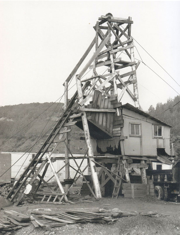 ARCHITECTURE WITHOUT ARCHITECTS /// Pennsylvania Coal Mine Tipples