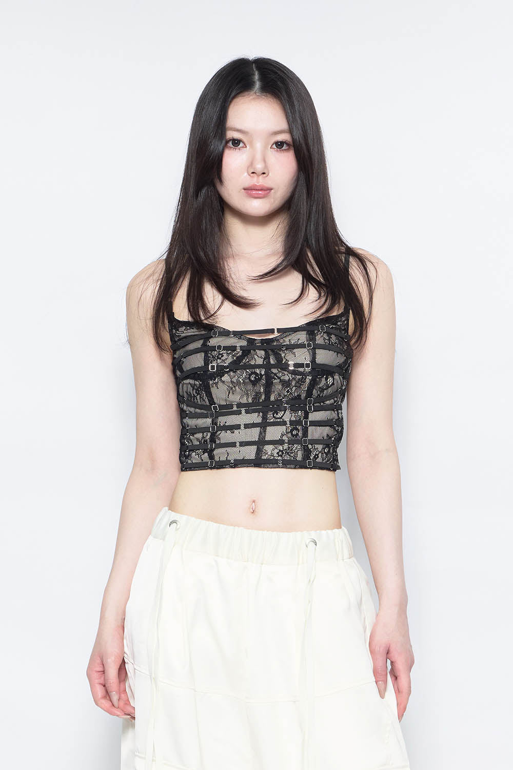 THEREDTHREAD / ザレッドスレッド】S flower taped camisole