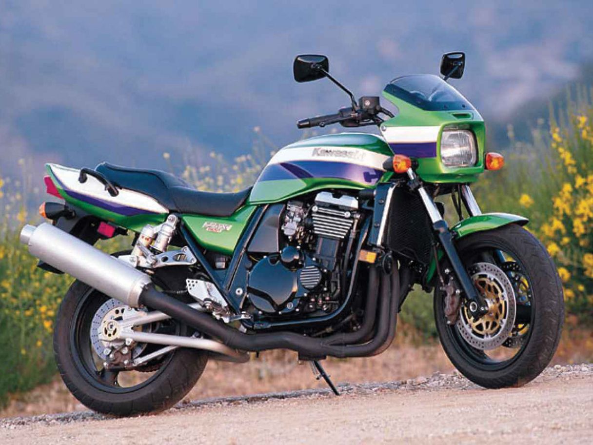 BUYING TIPS: 1999-2005 Kawasaki ZRX1100, ZRX1200 | Motorcyclist