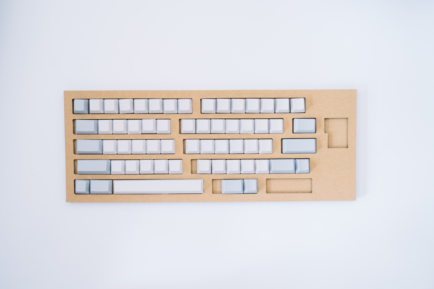 HHKB BT』の日本語配列モデルを無刻印化！英語配列モデルを用いて改造