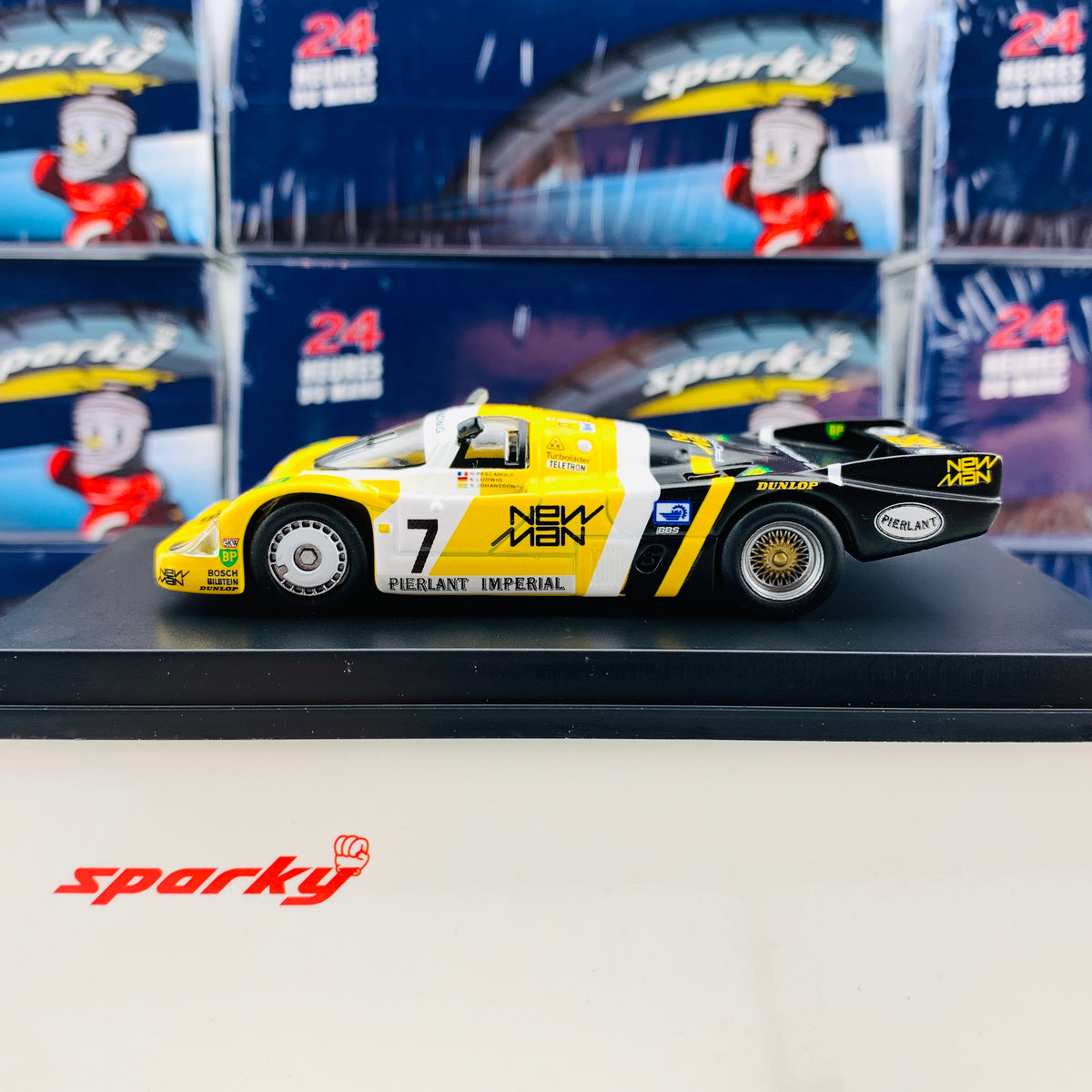 Sparky 1/64 PORSCHE 956B NO.7 NEW-MAN JOEST RACING WINNER 24H LE