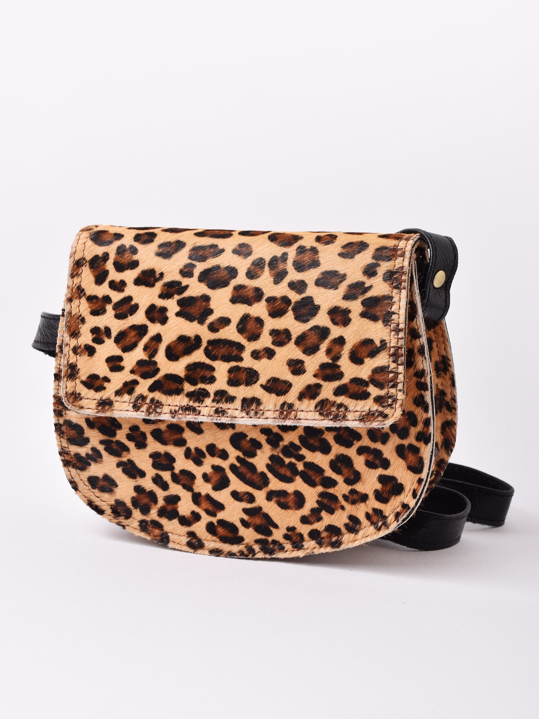 レオパード ラウンド型 ショルダーバッグ – 古着屋Top of the Hillの