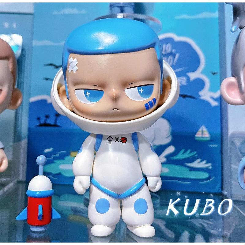 KUBO Astronaut Blue Figurine Art Toy 2021 Limited – TOYSEZ
