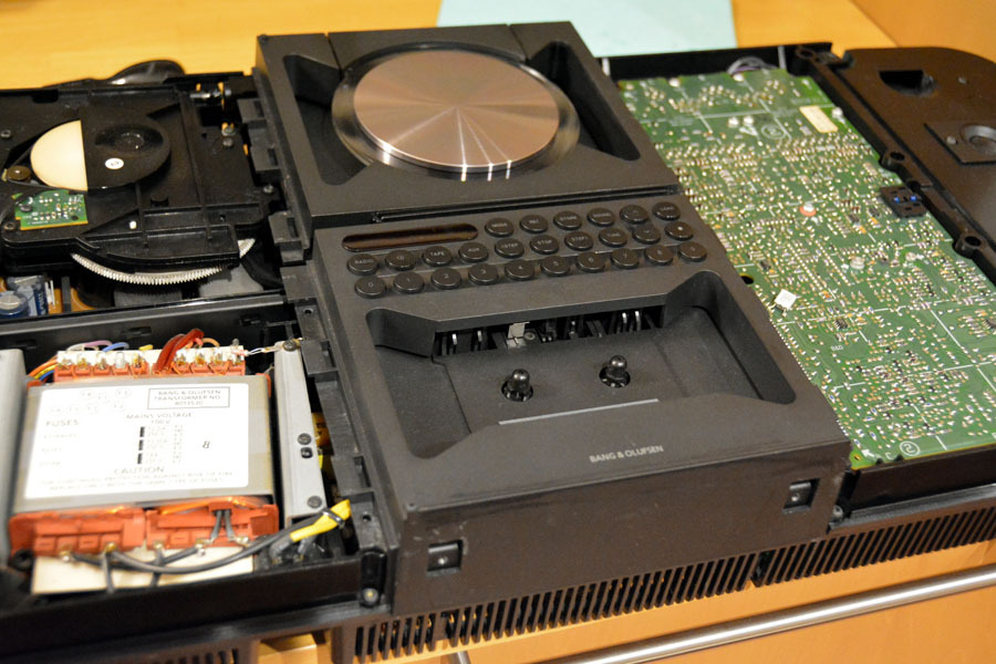 B&O Century修理 1-3 デッキメカ分解: Bang&Olufsen users club