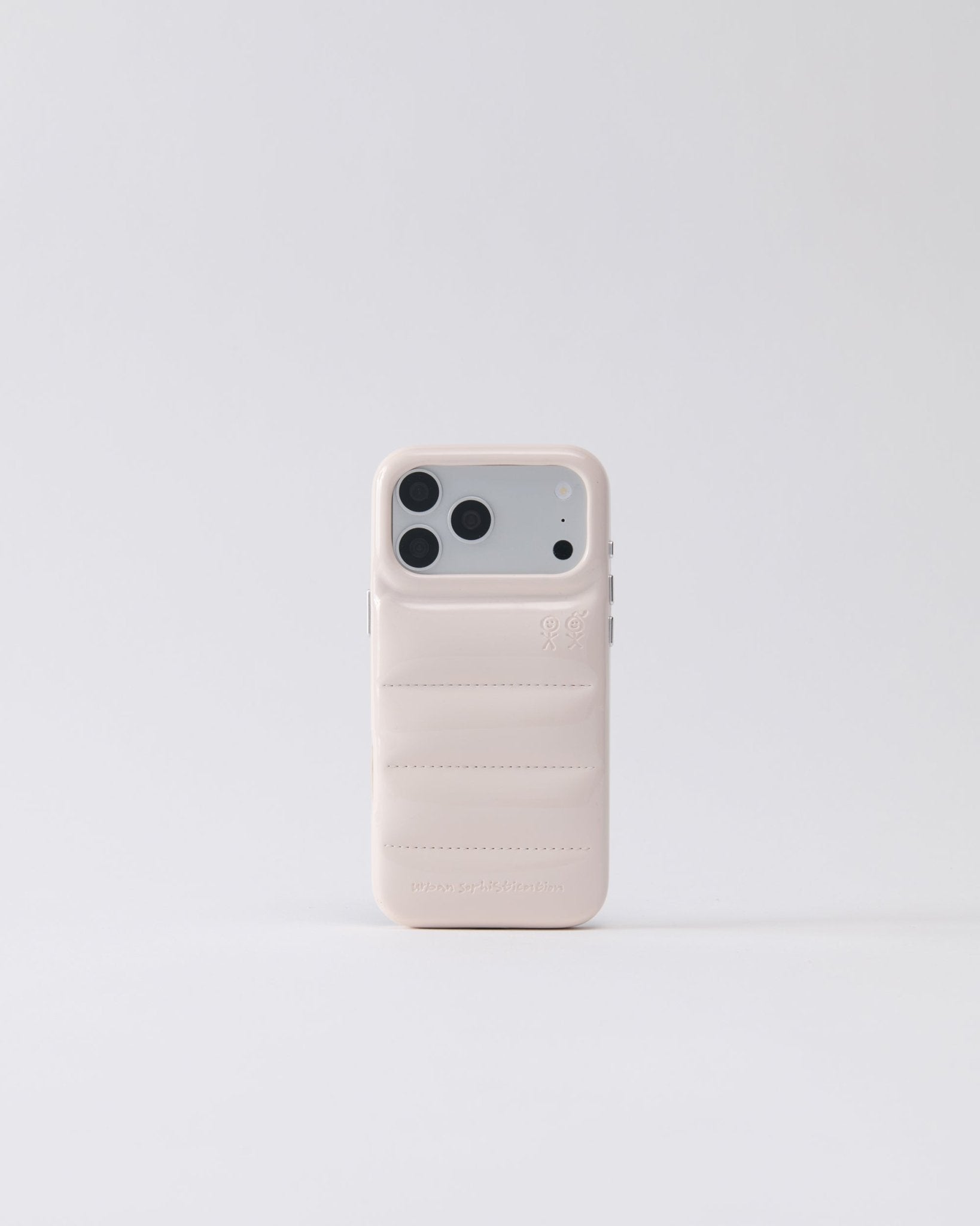 the-puffer-case-oat-milk-