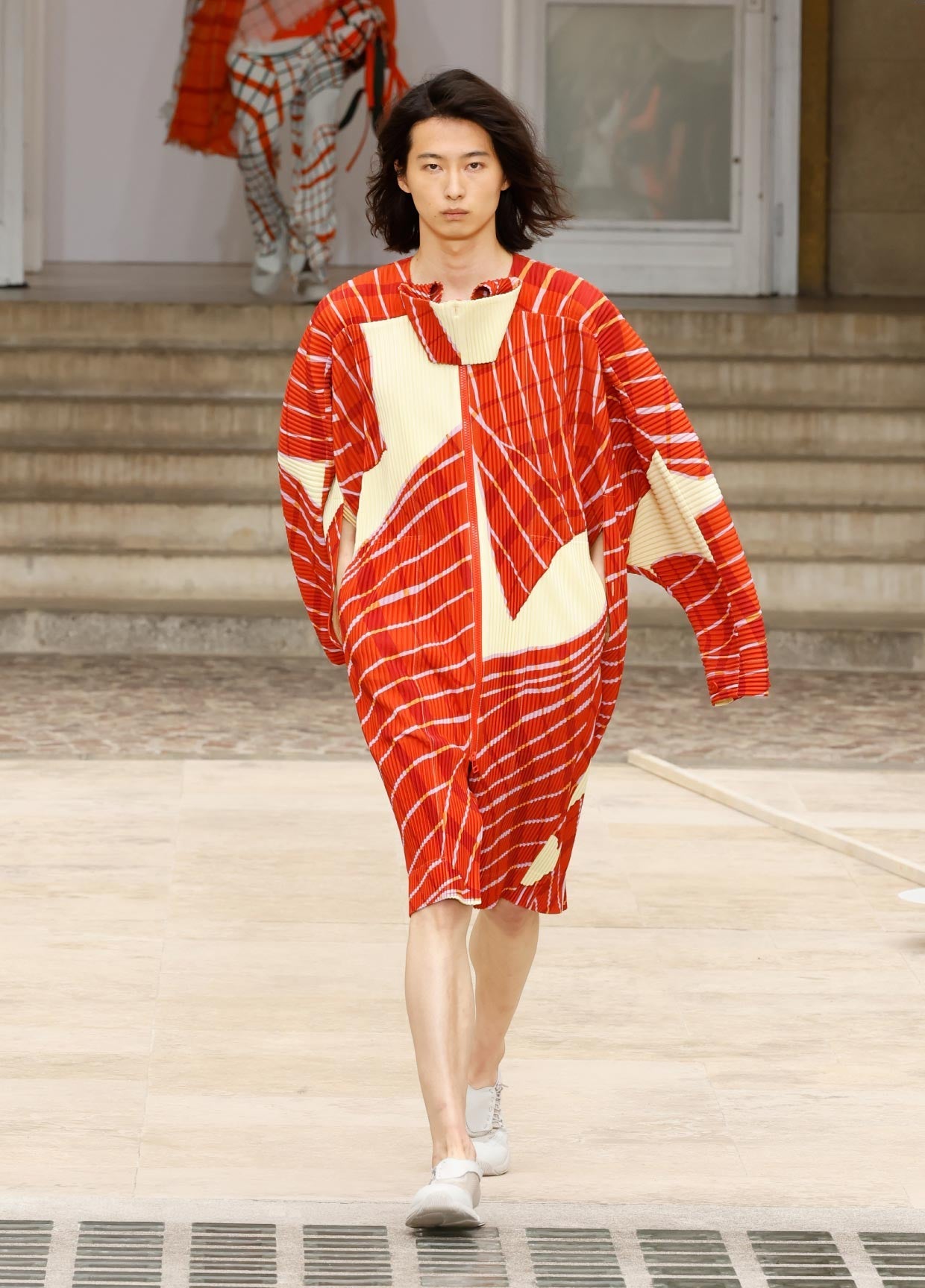 HOMME PLISSÉ ISSEY MIYAKE SPRING SUMMER 2025 COLLECTION 02 – ISSEY