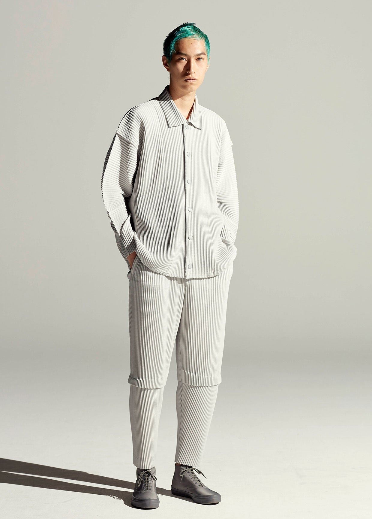 HOMME PLISSÉ ISSEY MIYAKE SPRING SUMMER 2022 COLLECTIONS26 – ISSEY