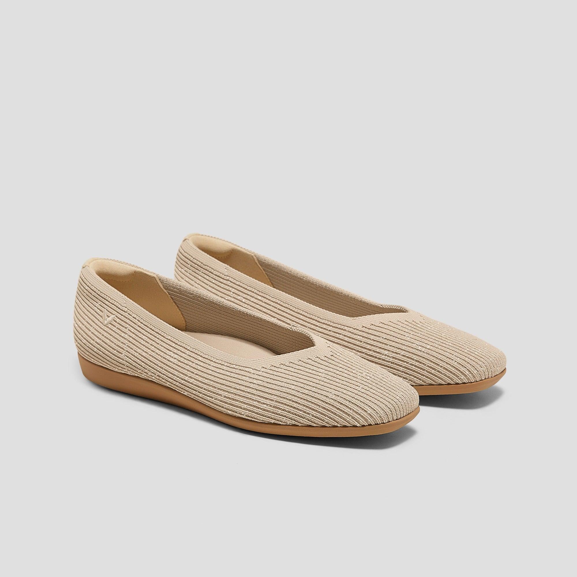 Margot™ Walker] スクエアトゥ 超軽量 厚底 フラットシューズ – VIVAIA