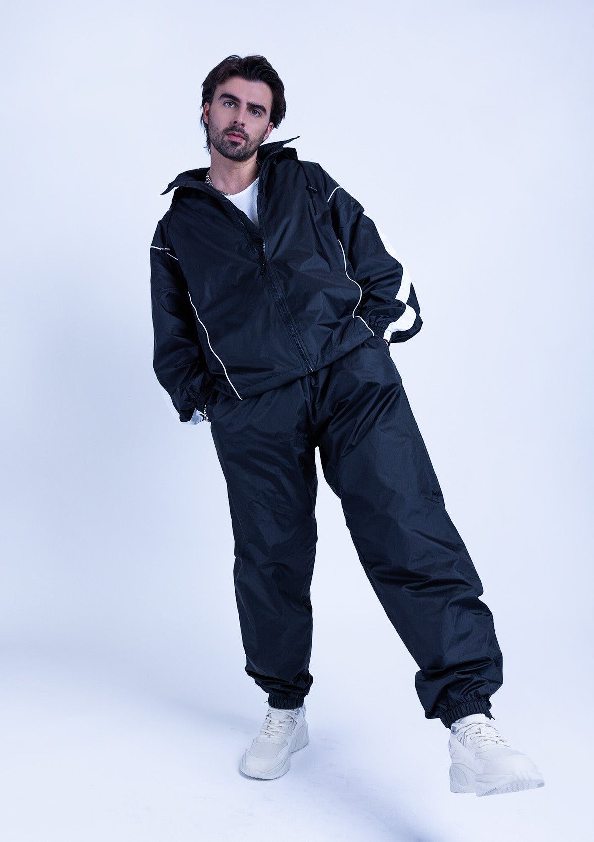 2600S Unisex Full Zipper Taffeta Nylon Tracksuit Jacket and Joggers Se