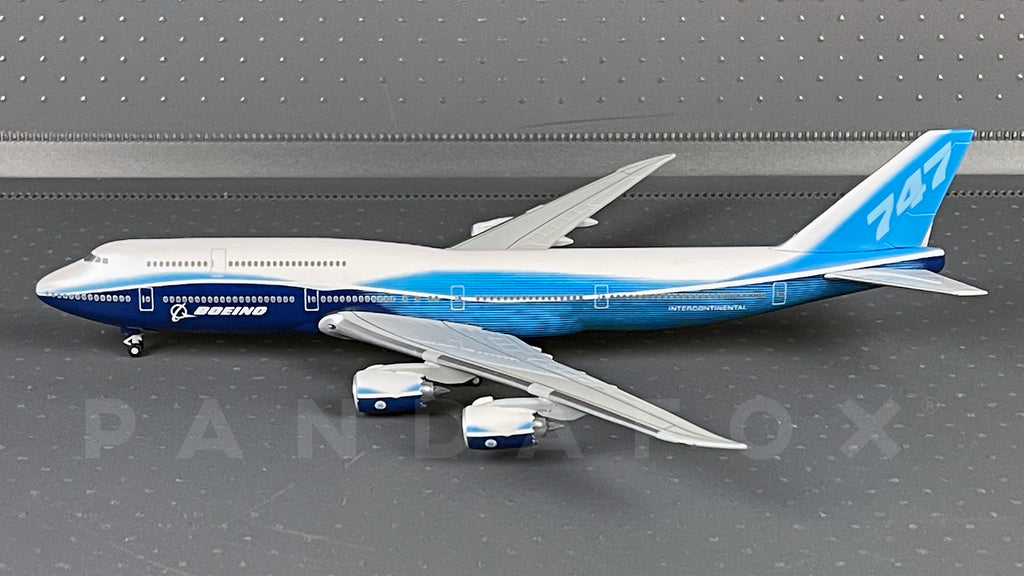 House Color Boeing 747-8I On Ground Hogan Wings HG40106 Scale 1