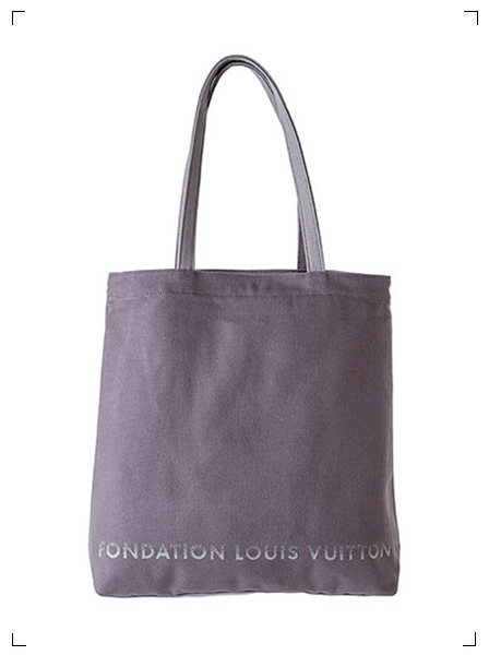 Fondation Louis Vuitton | SAC EN TOILE GRIS – PARISWAVE.COM