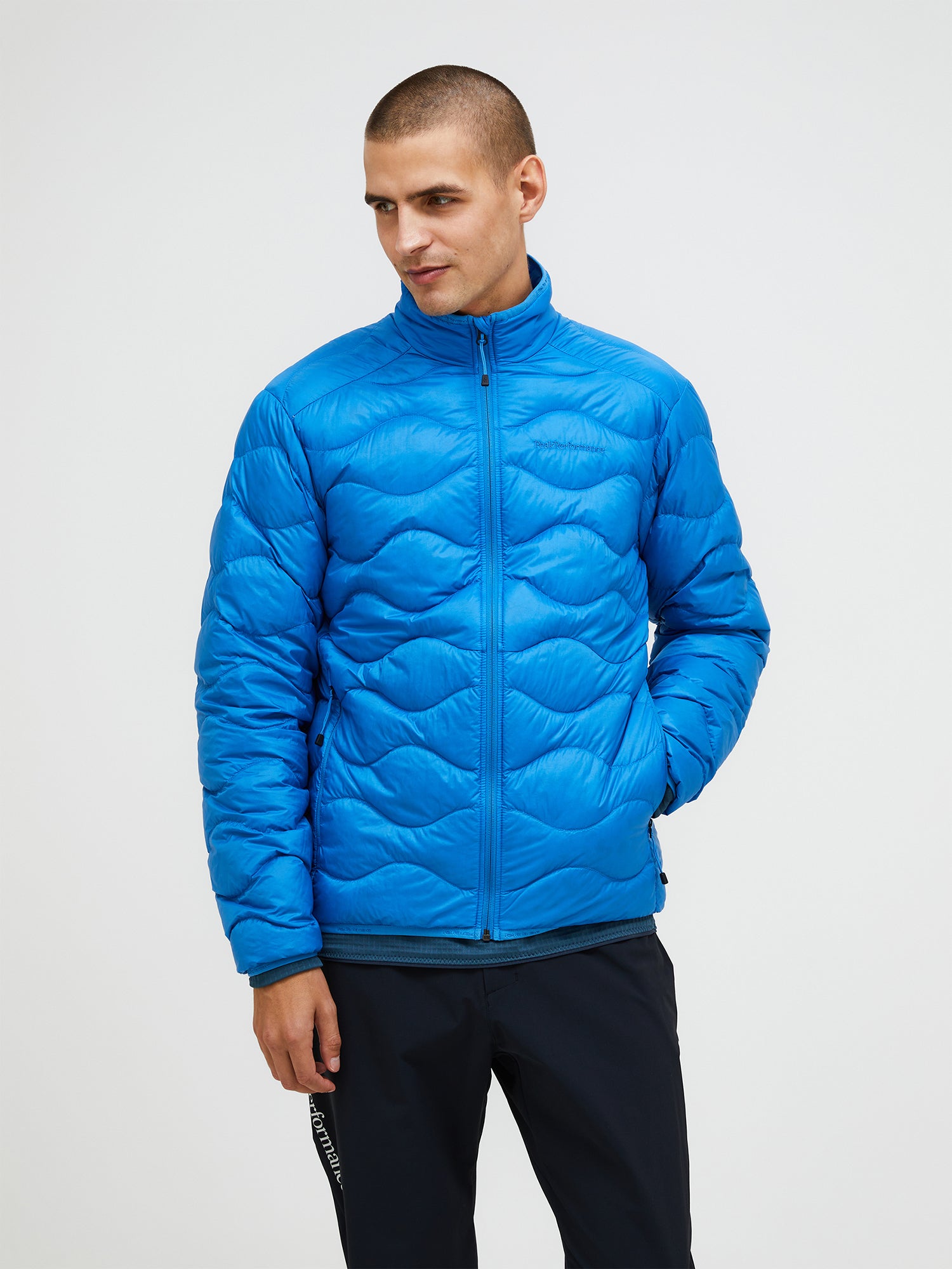 ヘリウム ダウン ジャケット メンズ – ピークパフォーマンス公式