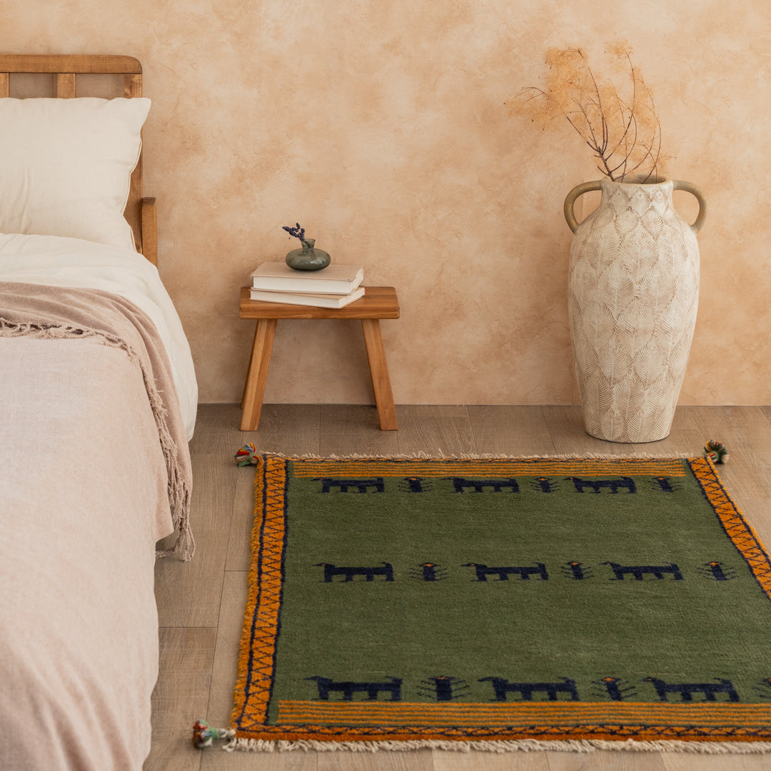 ギャッベ ペルシャ手織り絨毯 ラグ 85×127cm – Persiadirect