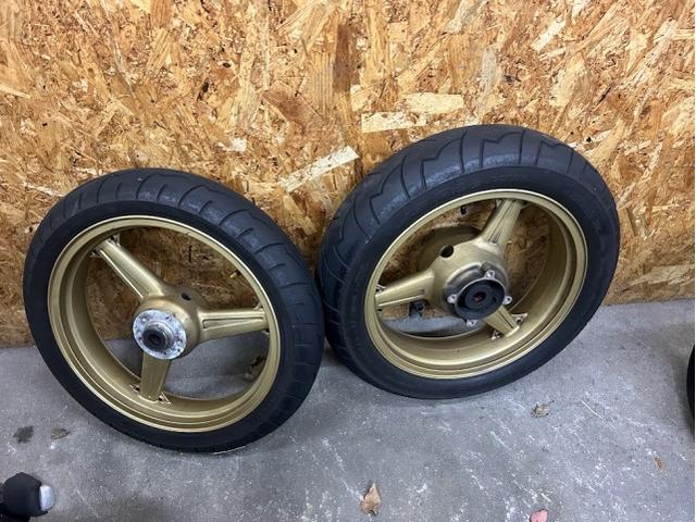 カワサキ GPZ400F 前後ホイール交換 前後タイヤ交換 【豊田市